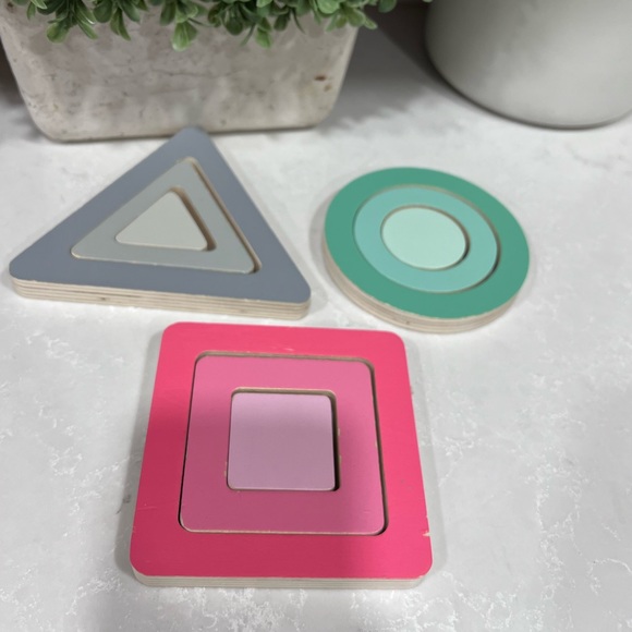 Panda Crate Nesting Shapes from KiwiCo - Picture 1 of 1